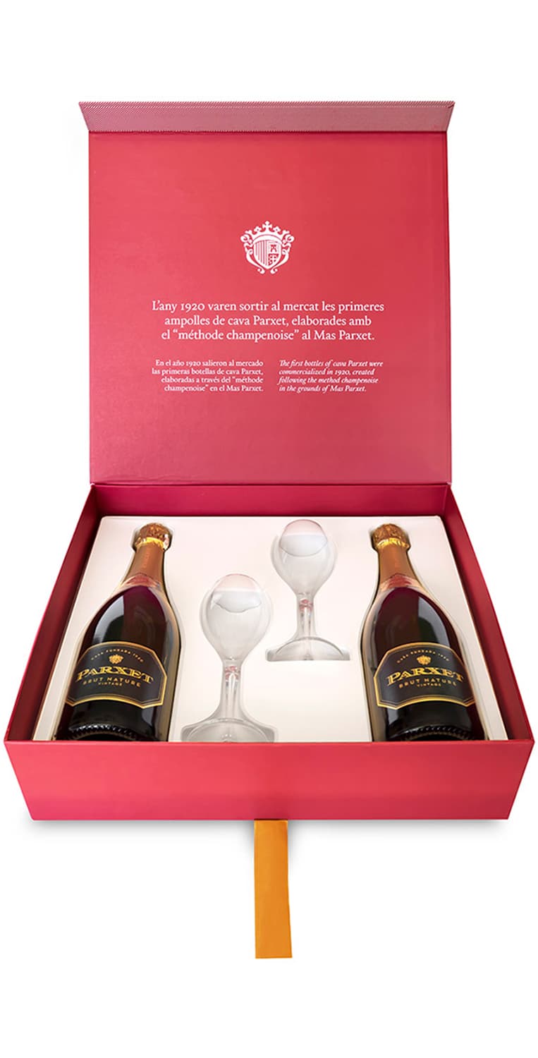 Parxet Brut Nature | Estuche con 2 copas – de Vinoselección – en Vinoselección